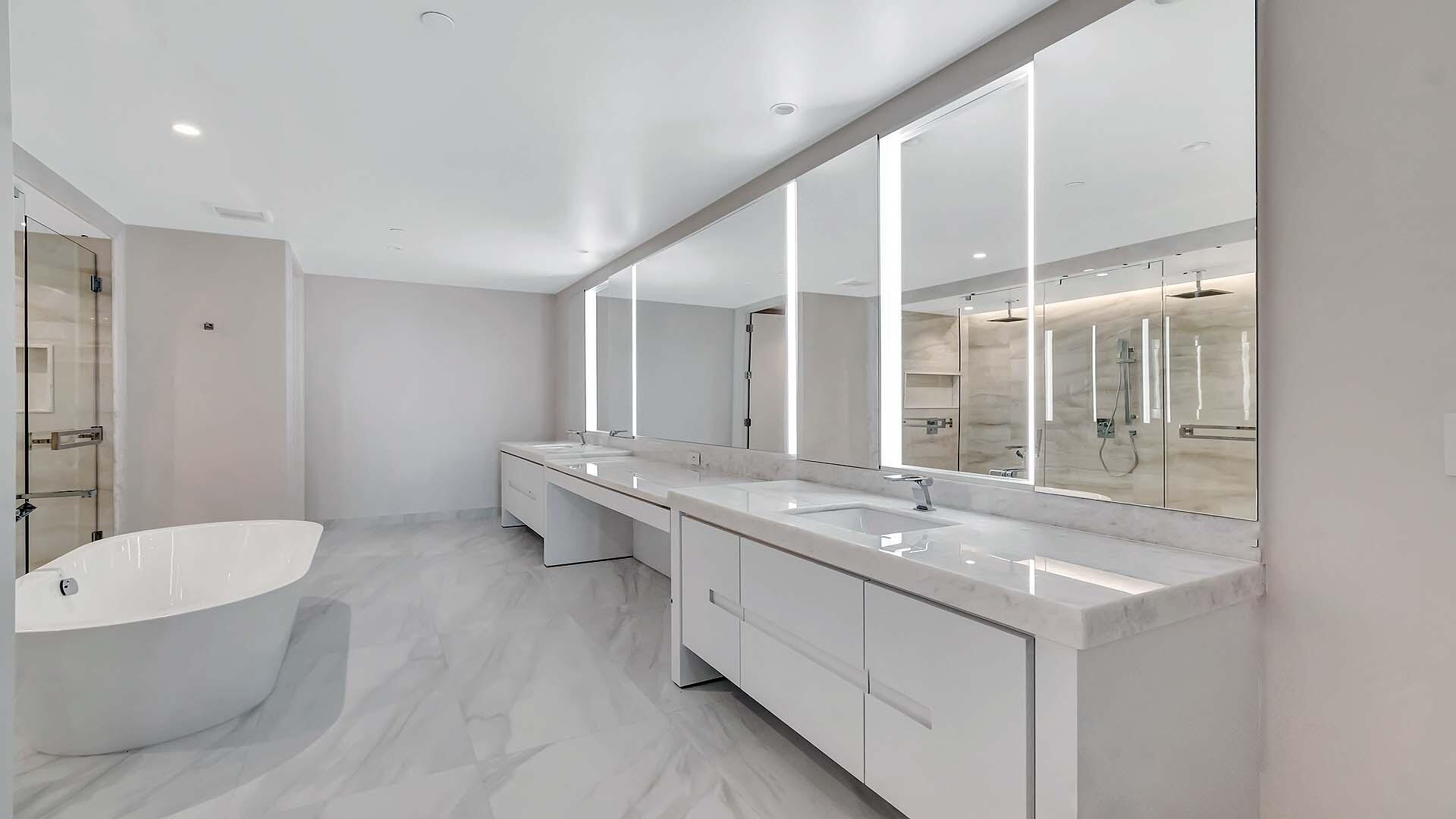 220 SE Mizner #822 Boca Raton, FL 33432