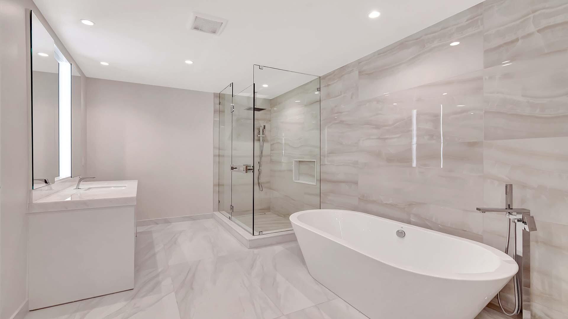 220 SE Mizner #822 Boca Raton, FL 33432