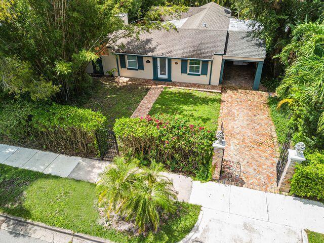 322 Valencia Rd