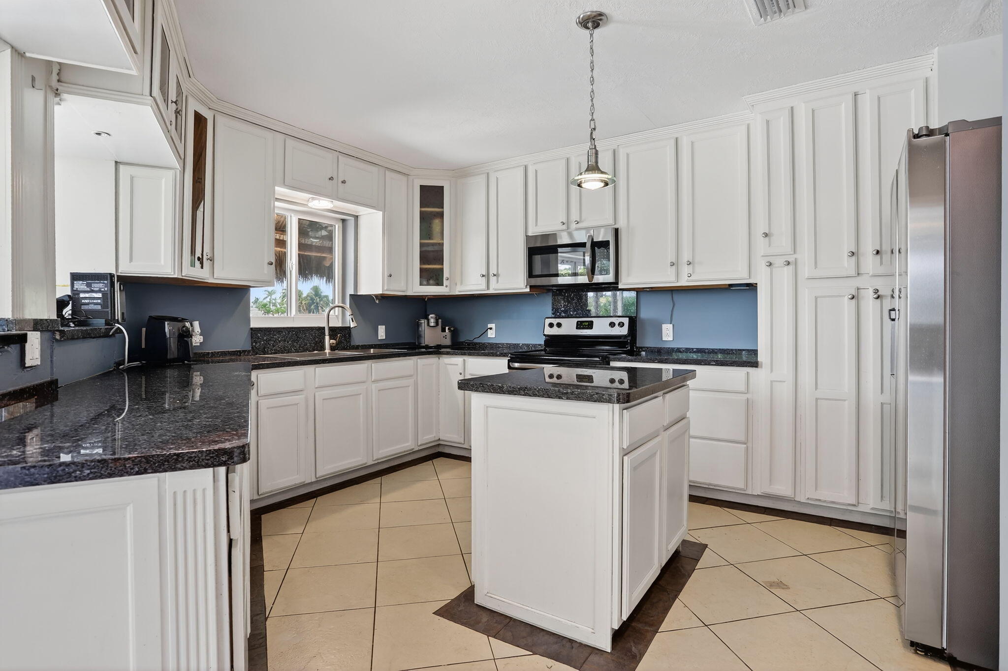 1711 W Terra Mar Pompano Beach, FL 33062