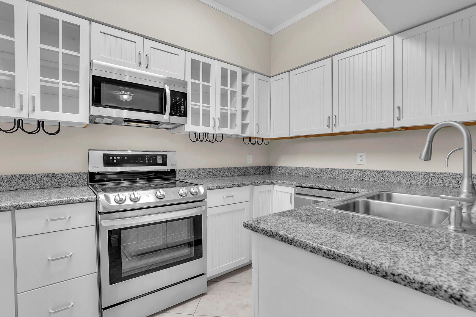 3701 Fairway Dr Jupiter, FL 33477