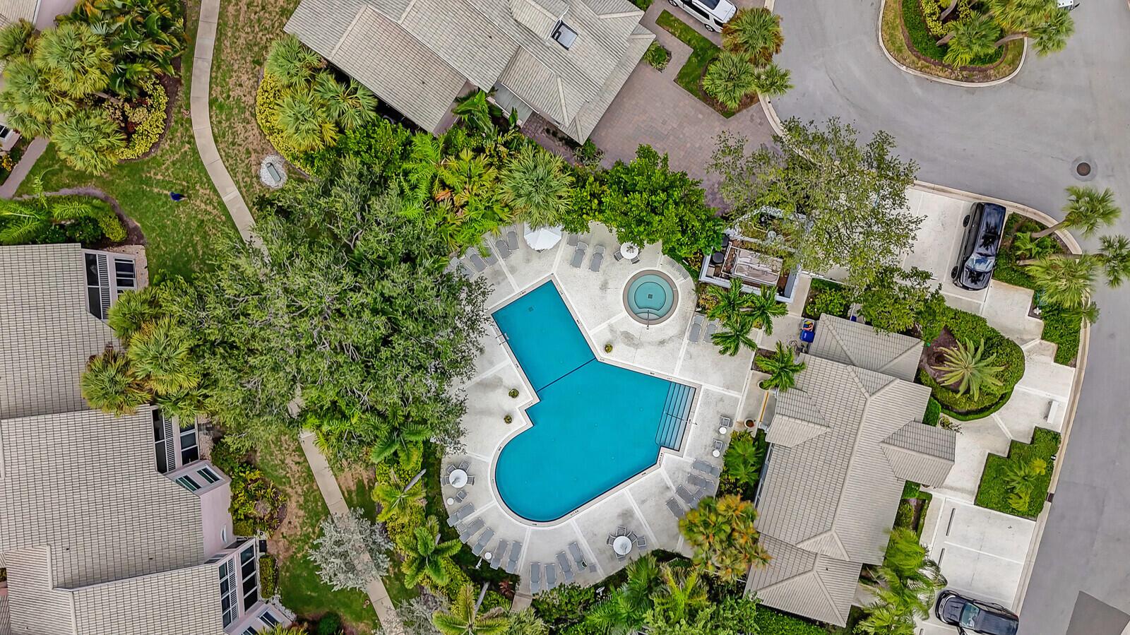 3701 Fairway Dr Jupiter, FL 33477