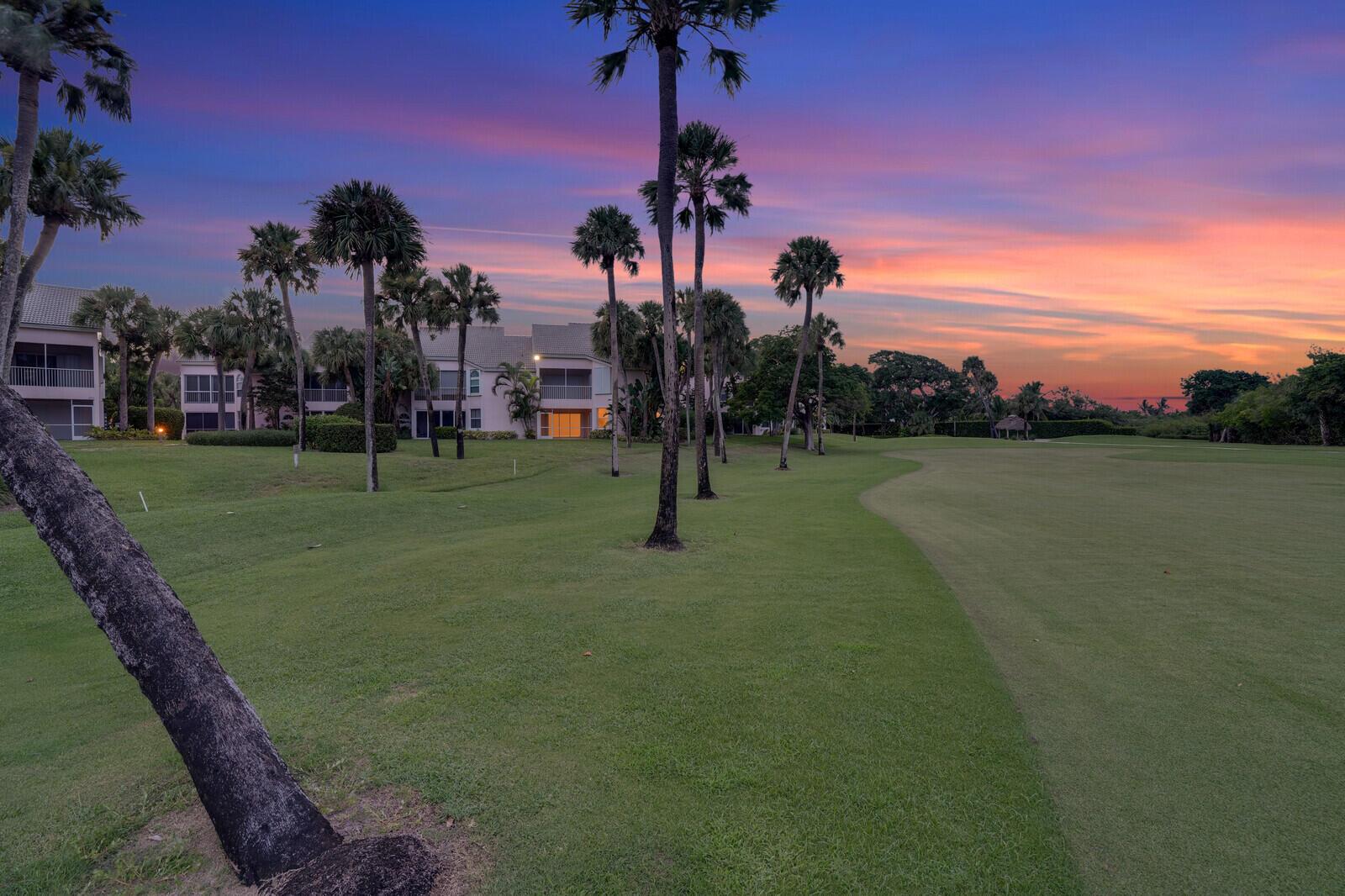 3701 Fairway Dr Jupiter, FL 33477