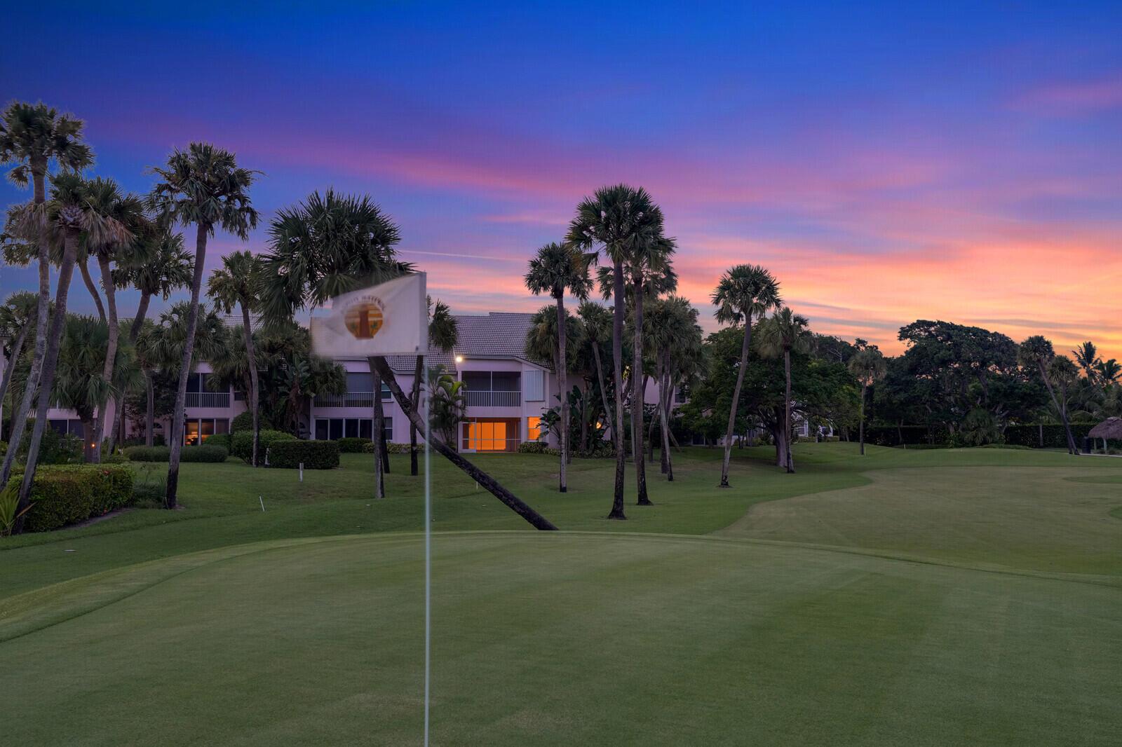 3701 Fairway Dr Jupiter, FL 33477