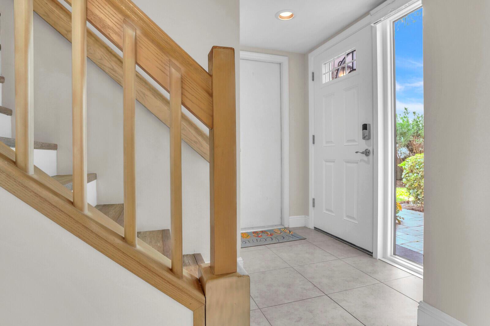 3701 Fairway Dr Jupiter, FL 33477