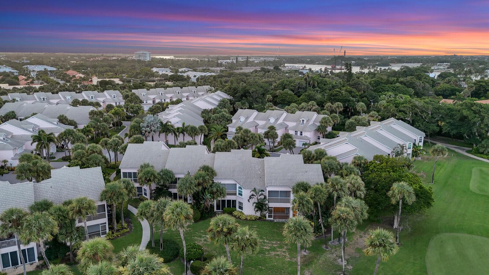 3701 Fairway Dr Jupiter, FL 33477