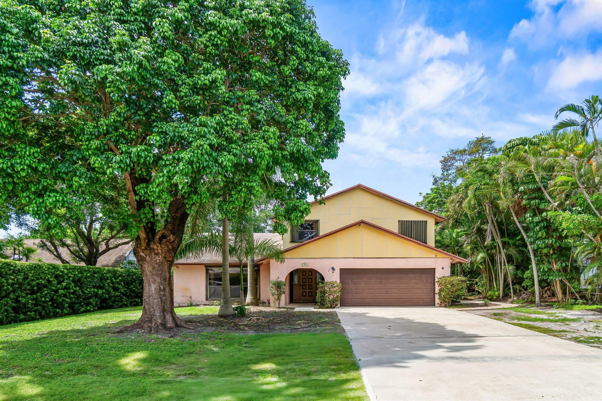 77 NW 5th Ave
