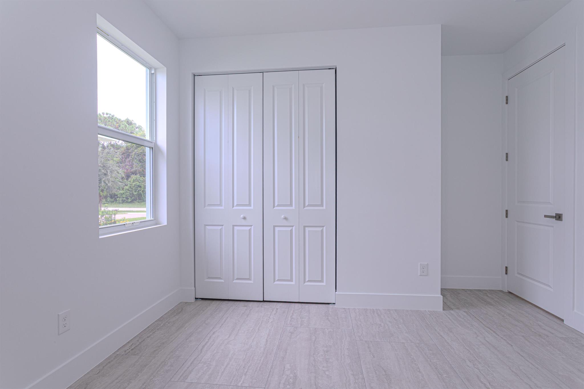 18246 Limestone Crk Rd Jupiter, FL 33458