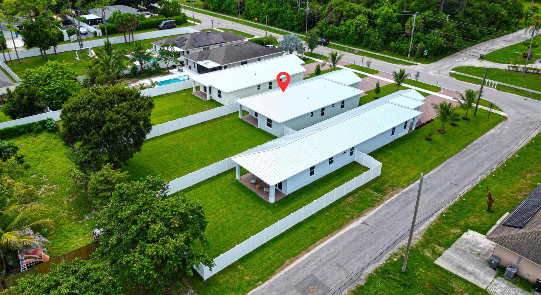 18246 Limestone Crk Rd Jupiter, FL 33458