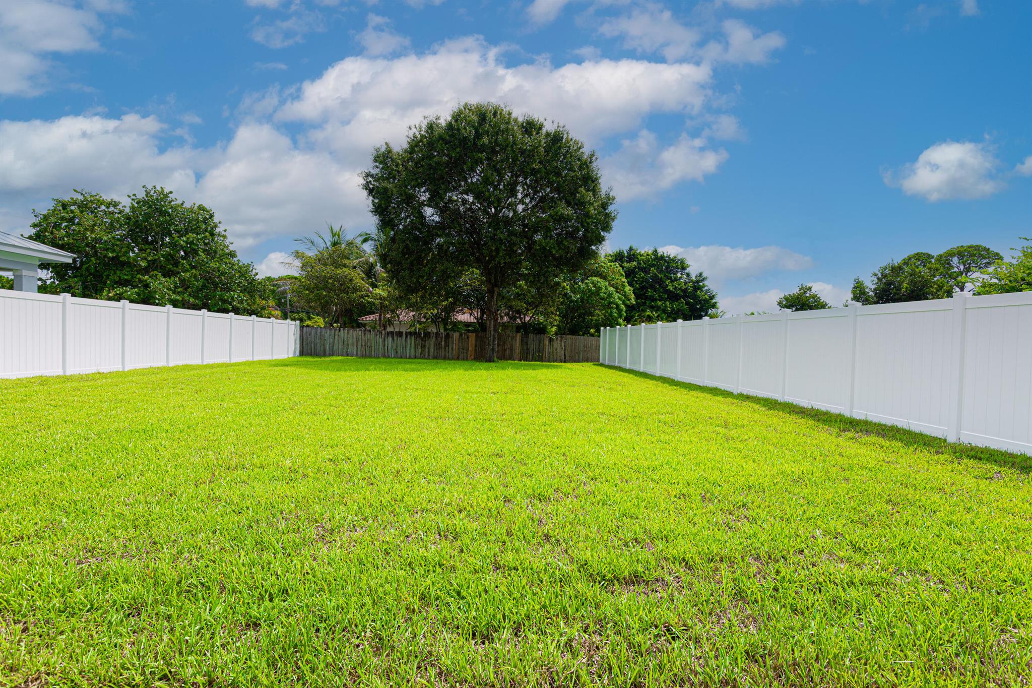 18246 Limestone Crk Rd Jupiter, FL 33458