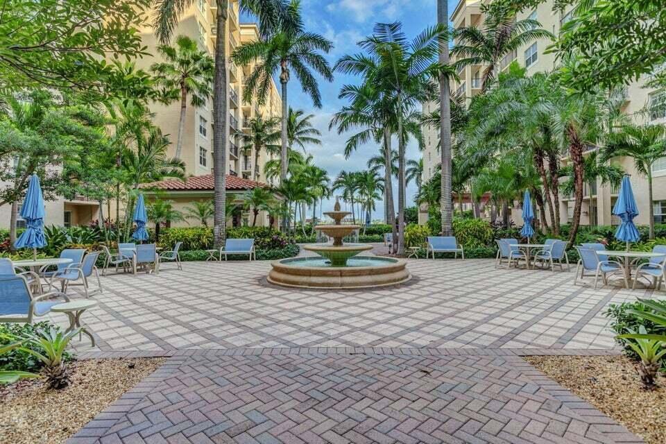 1801 N Flagler Dr #211