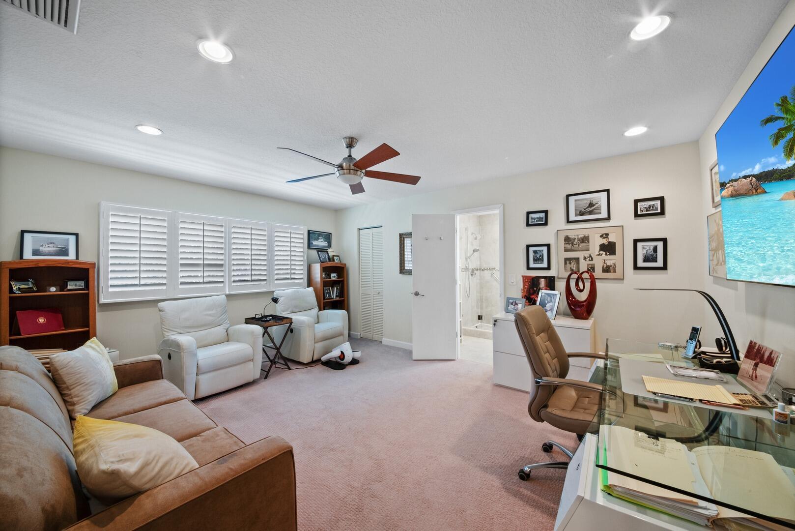 7 Inlet Cay Dr Ocean Ridge, FL 33435