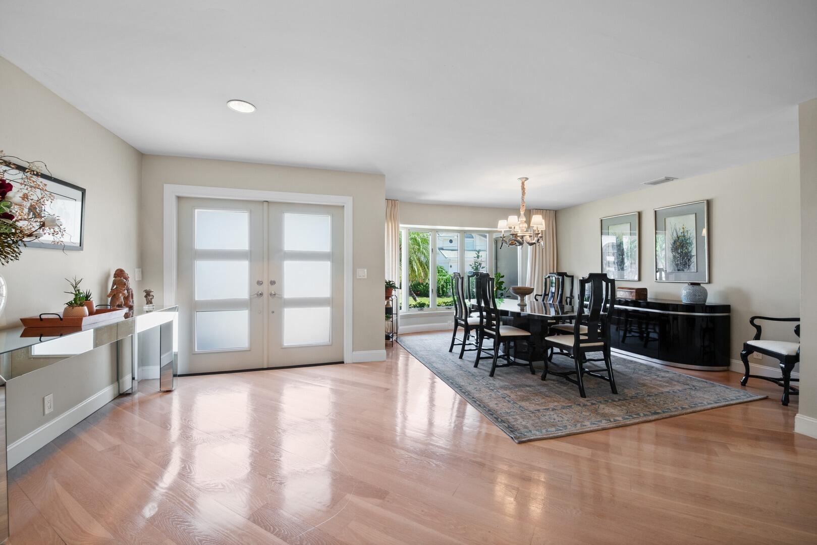 7 Inlet Cay Dr Ocean Ridge, FL 33435