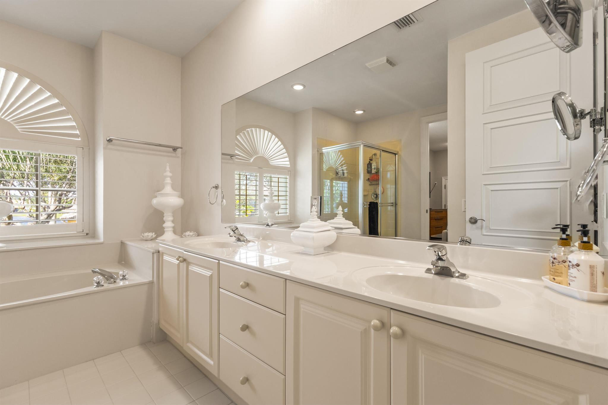 11774 Bayfield Dr Boca Raton, FL 33498