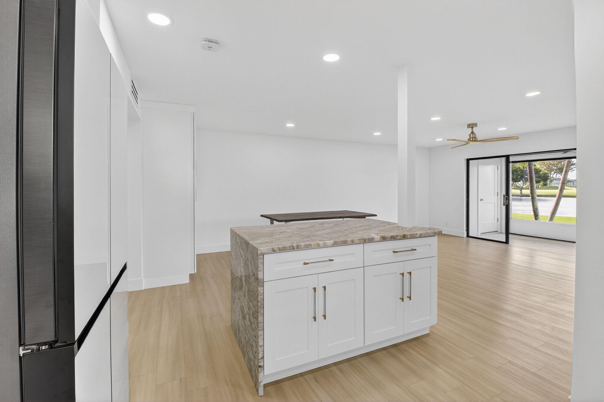 17 Capri A #17 Delray Beach, FL 33484