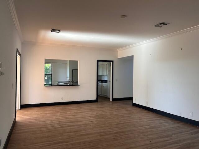 2901 Embassy Dr West Palm Beach, FL 33401