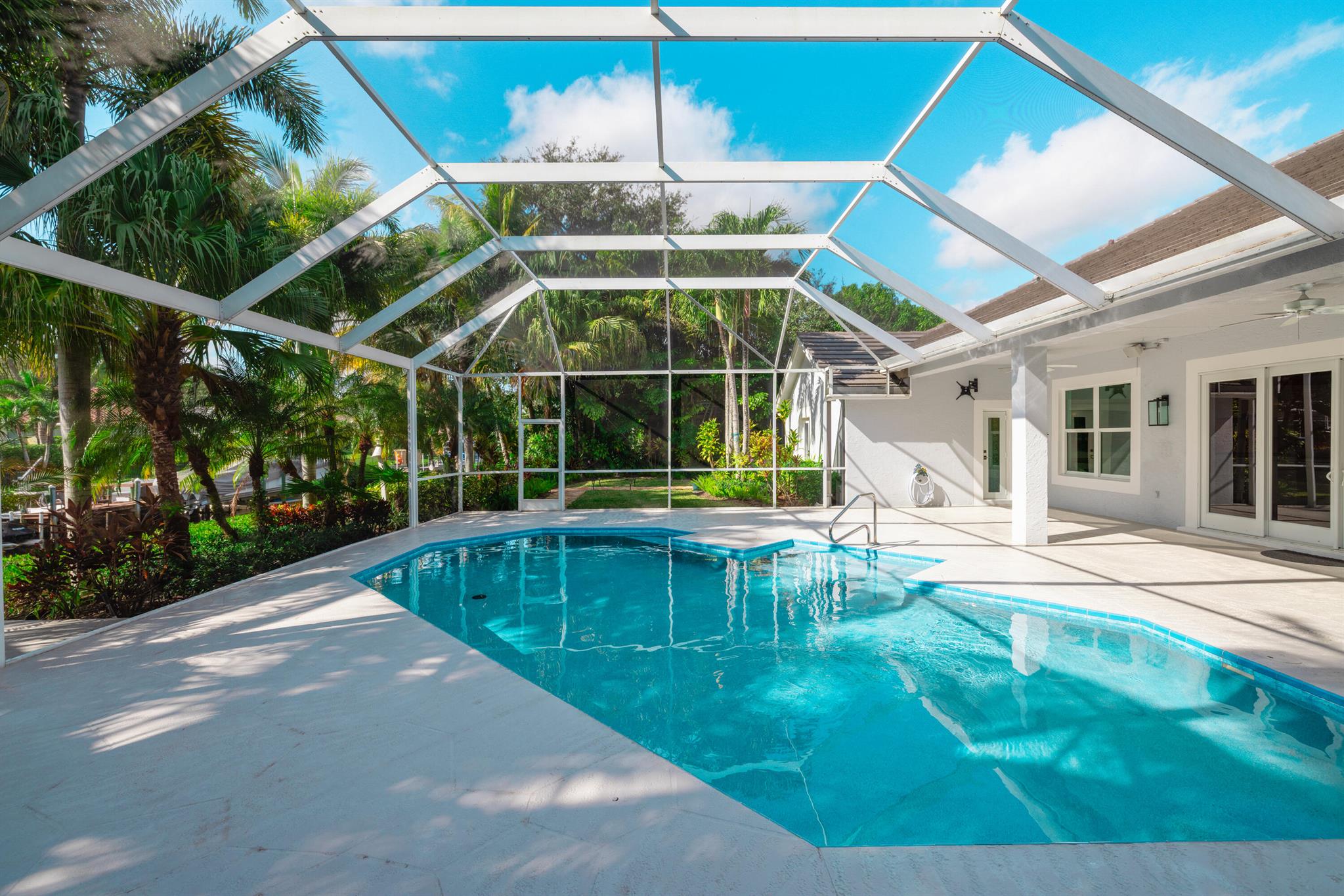 19850 Loxahatchee Pointe Dr Jupiter, FL 33458