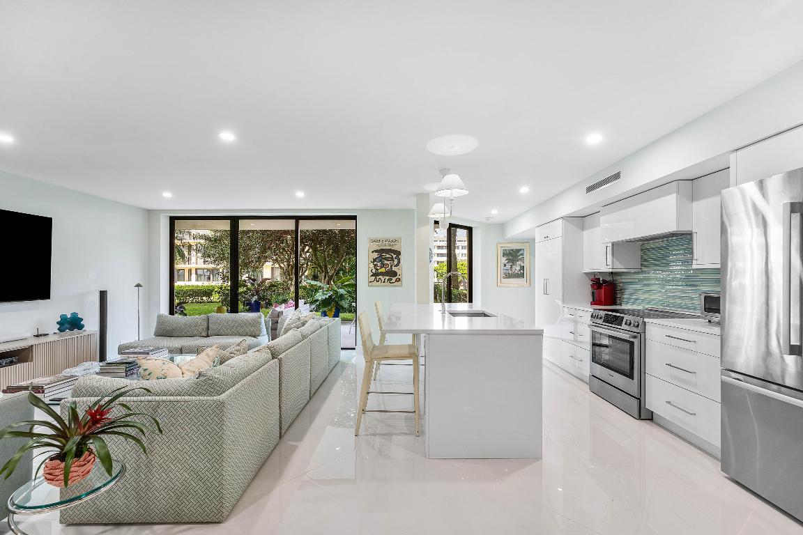 2778 S Ocean #107s Palm Beach, FL 33480