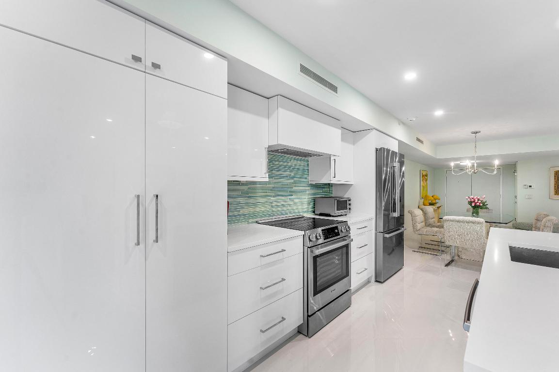 2778 S Ocean #107s Palm Beach, FL 33480