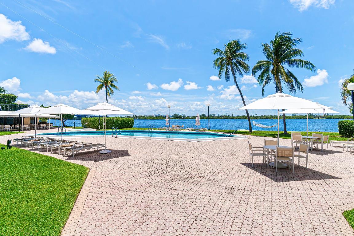 2778 S Ocean #107s Palm Beach, FL 33480