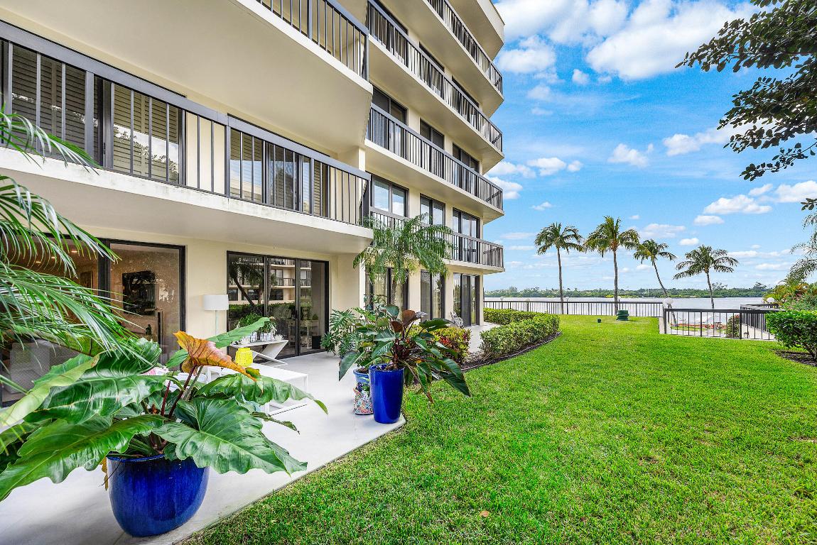 2778 S Ocean #107s Palm Beach, FL 33480