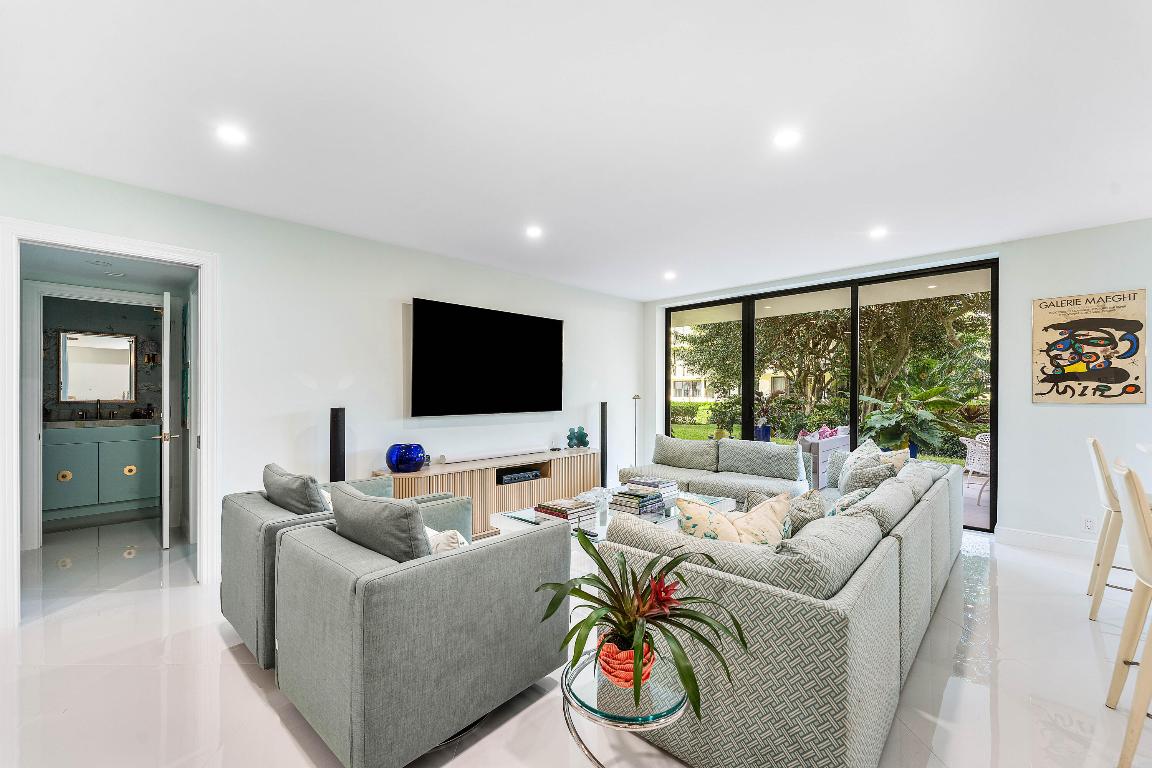 2778 S Ocean #107s Palm Beach, FL 33480