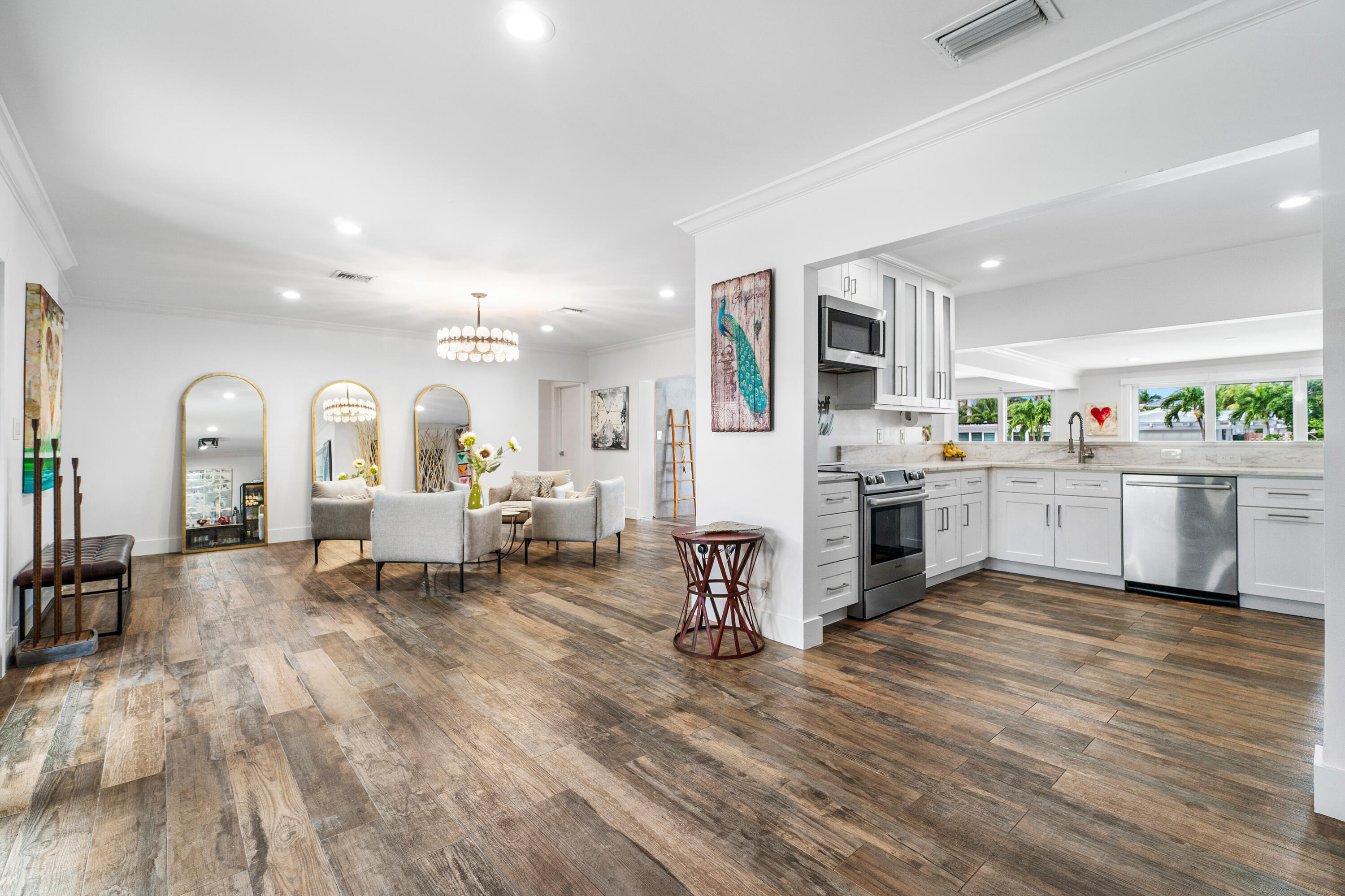 711 NE 69th Boca Raton, FL 33487