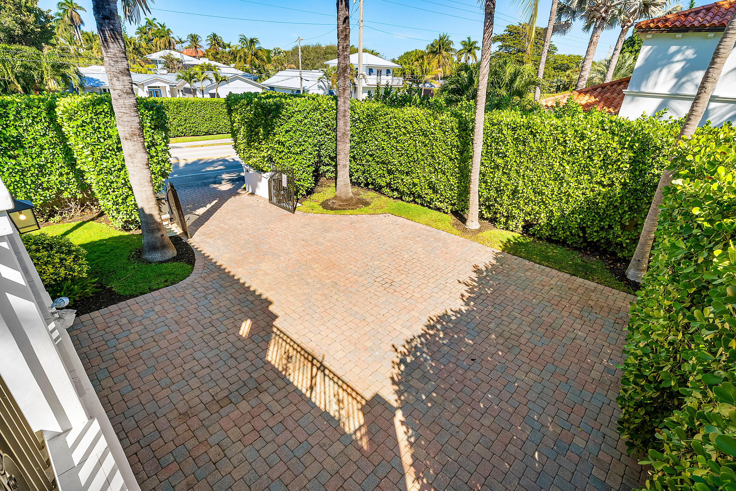 6102 N Ocean Ocean Ridge, FL 33435