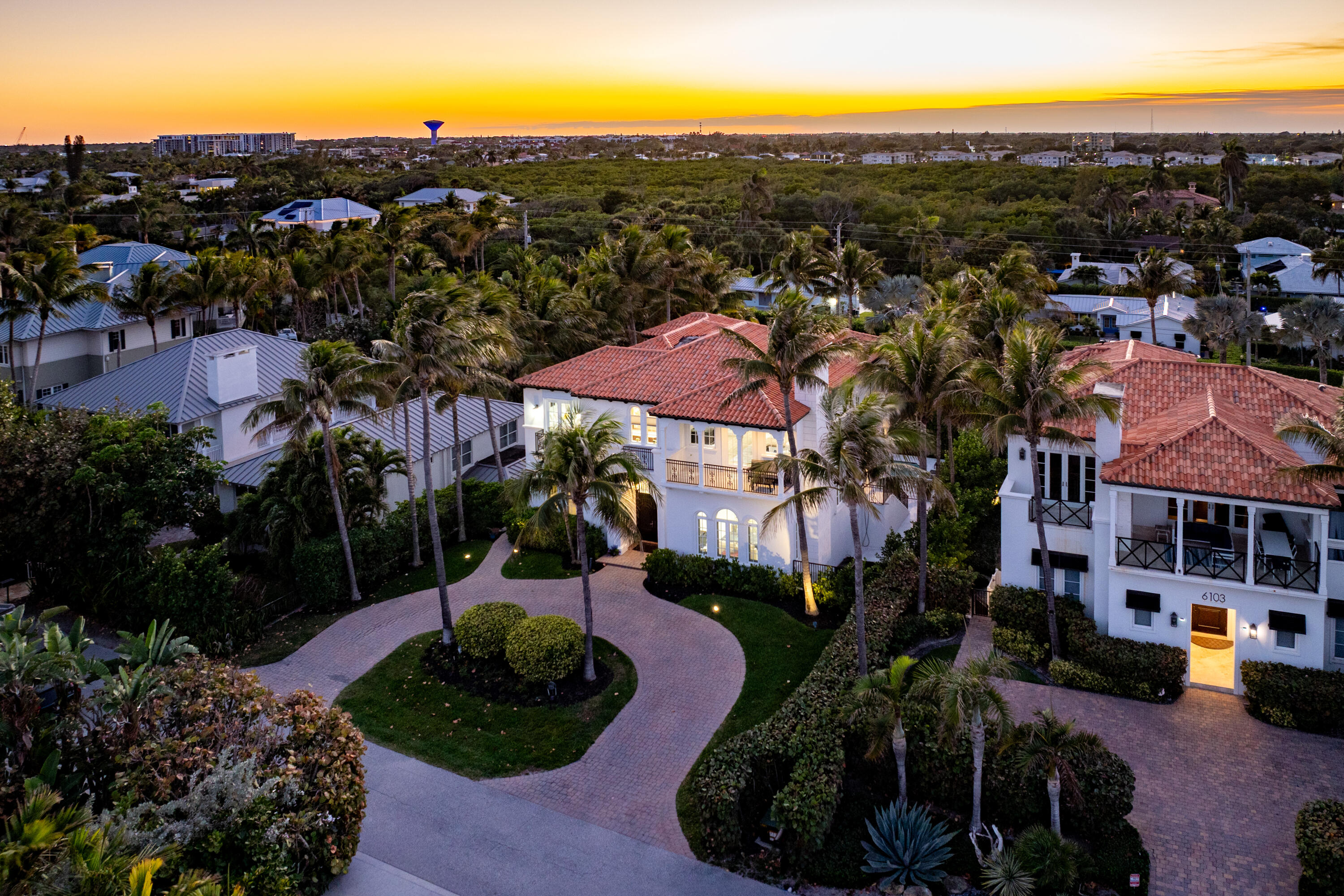 6102 N Ocean Ocean Ridge, FL 33435