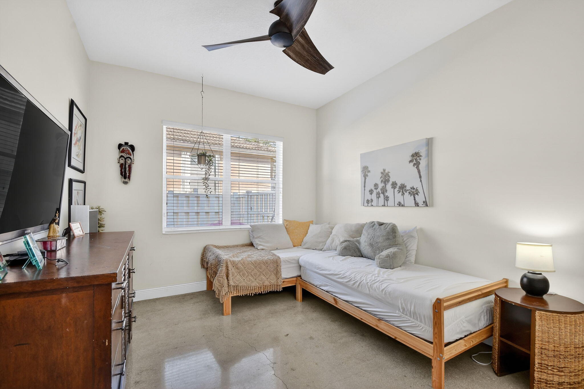 6809 Finamore Lake Worth, FL 33467