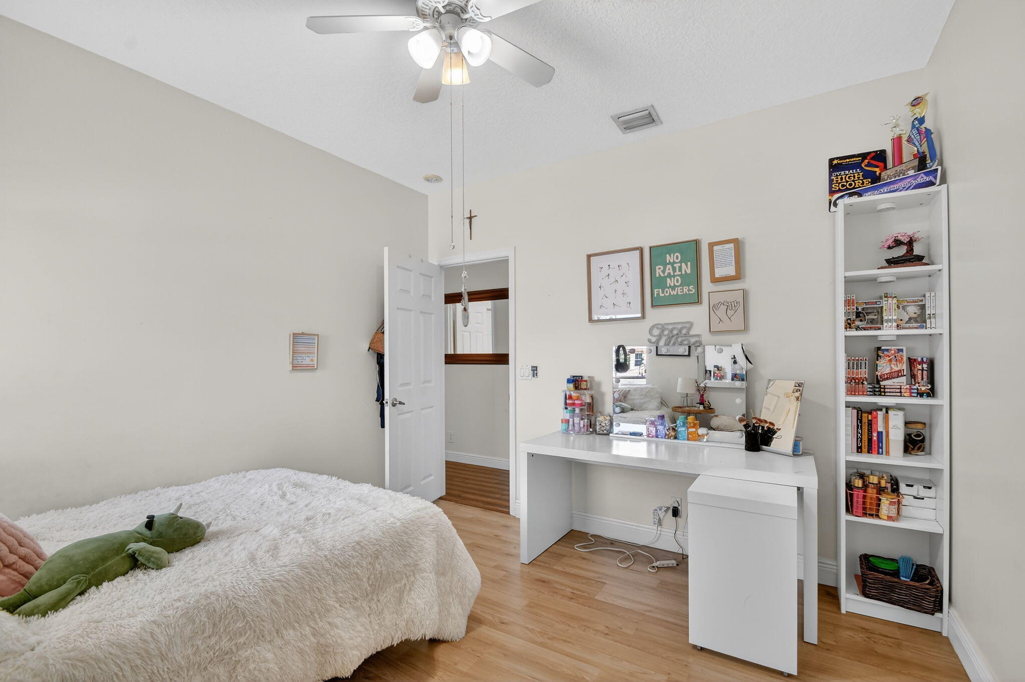 6809 Finamore Lake Worth, FL 33467