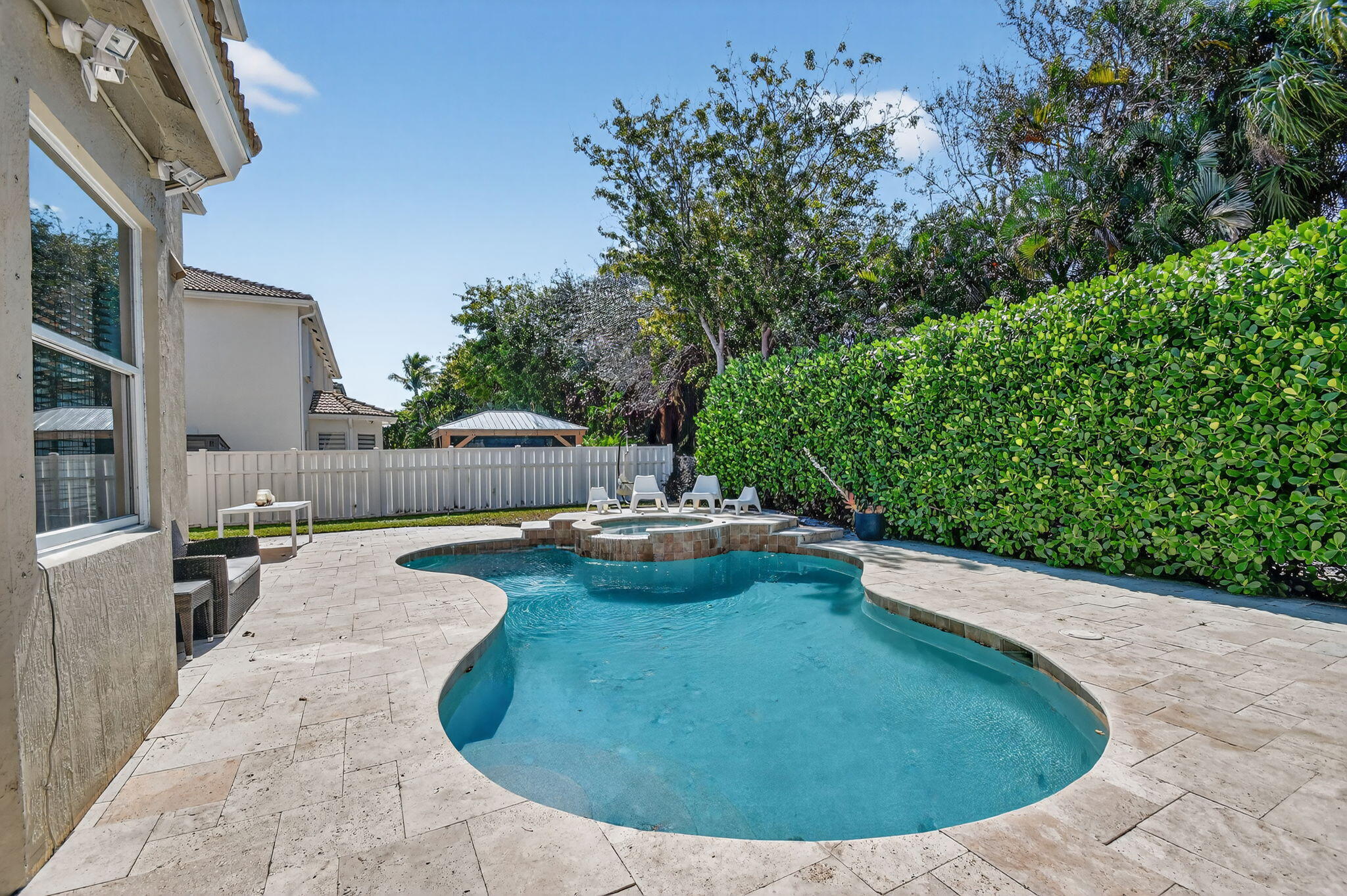 6809 Finamore Lake Worth, FL 33467