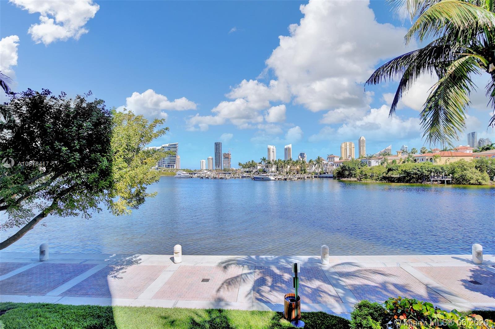 7000 Island Blvd #101