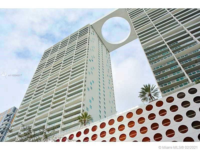 500 Brickell Ave #2101