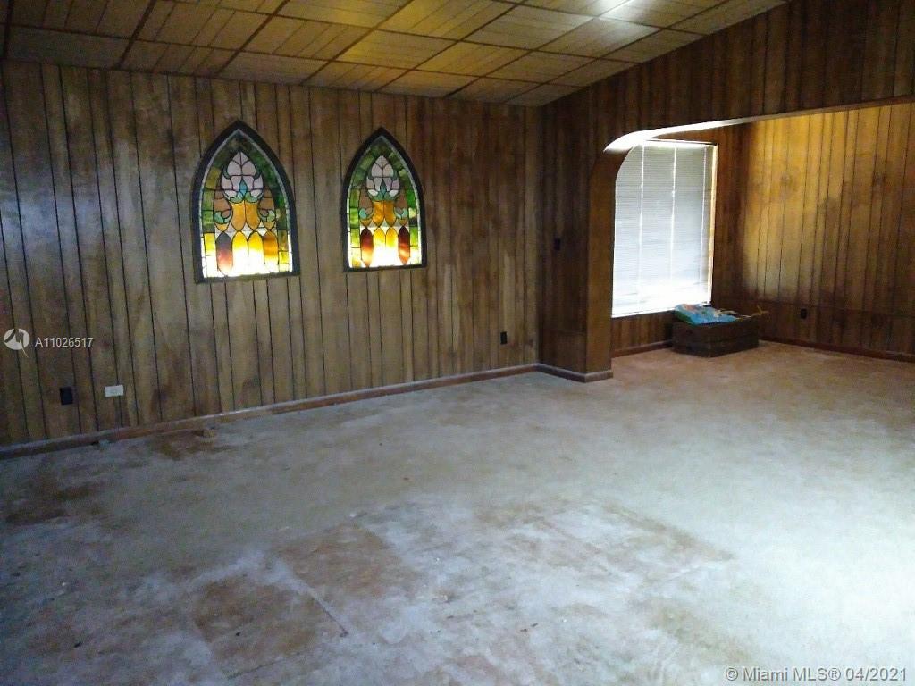 1215 Alfonso Ave Coral Gables, FL 33146