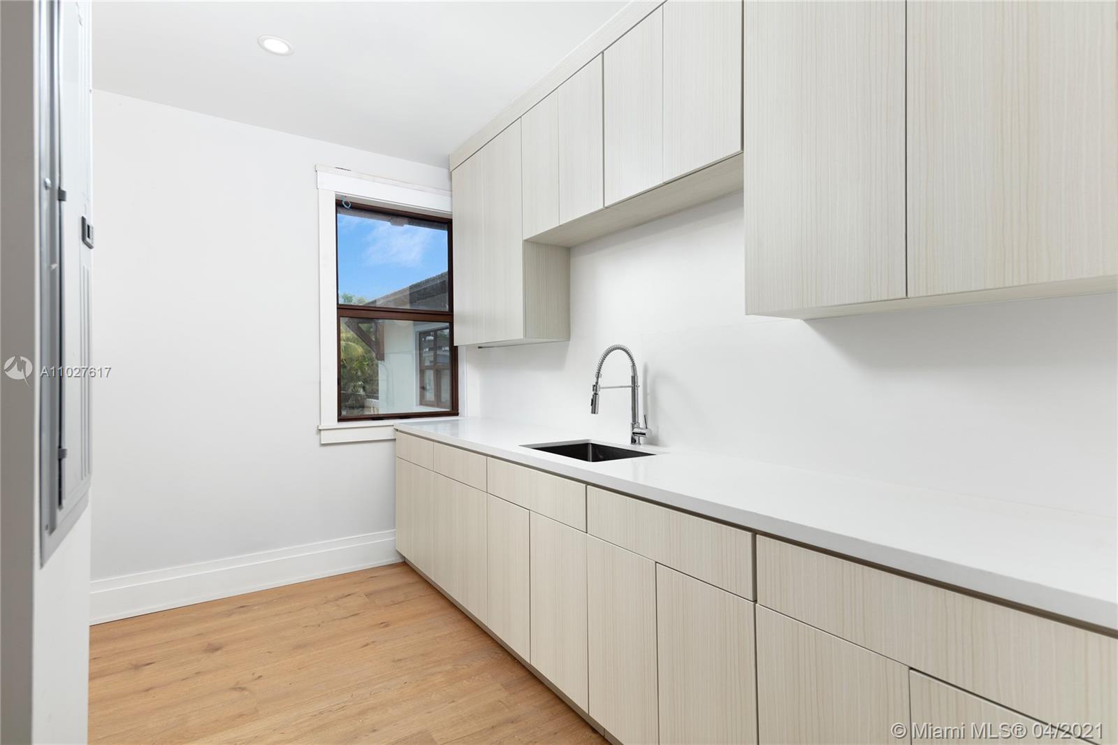 1242 Coral Way Coral Gables, FL 33134