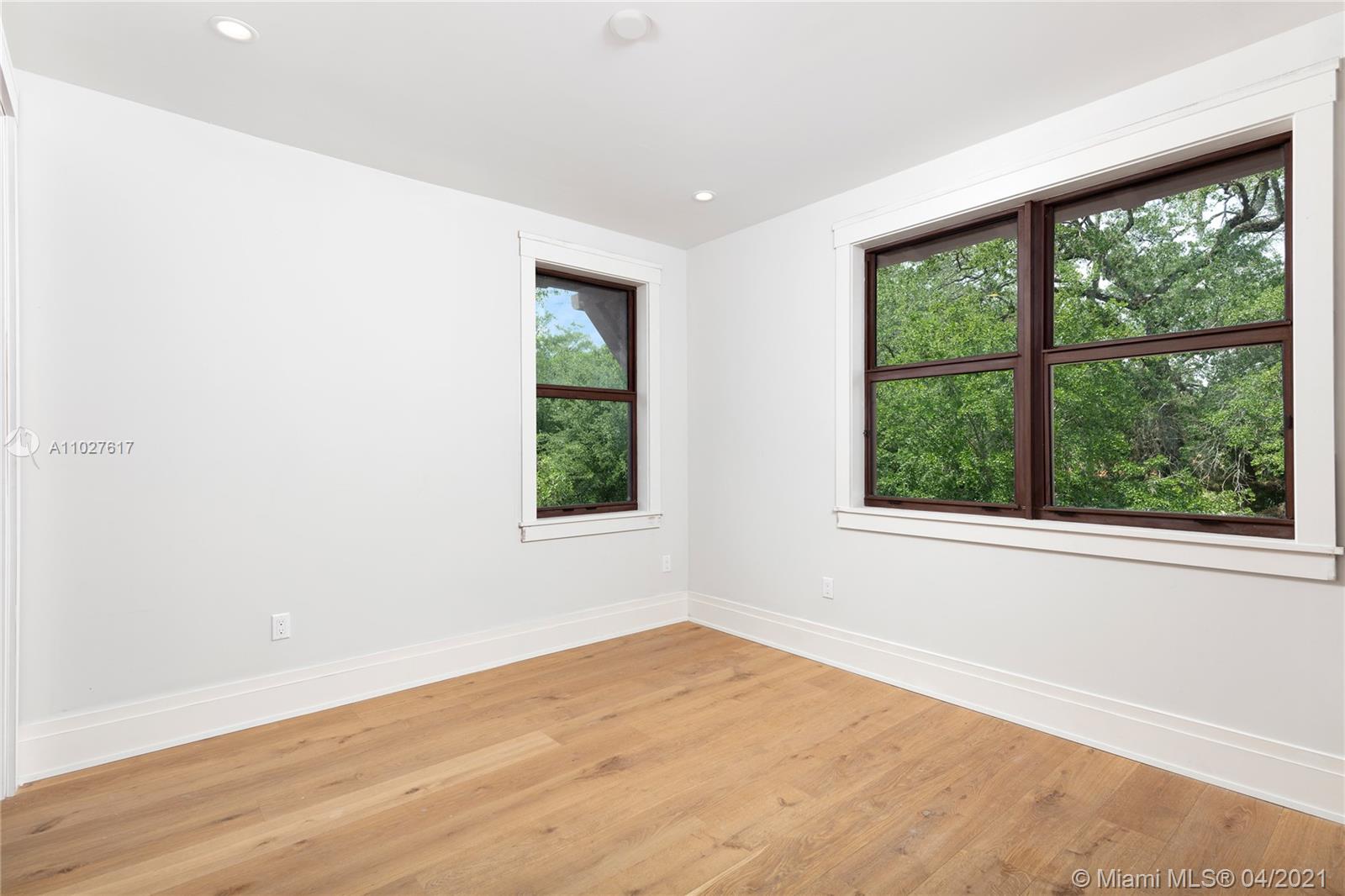 1242 Coral Way Coral Gables, FL 33134