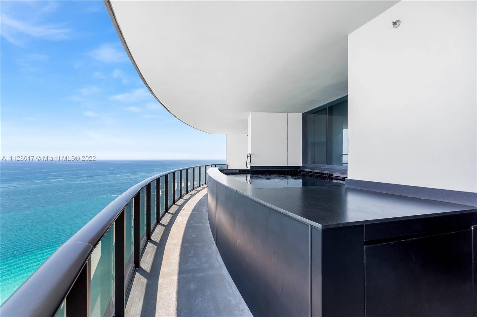 18555 Collins Ave #3205