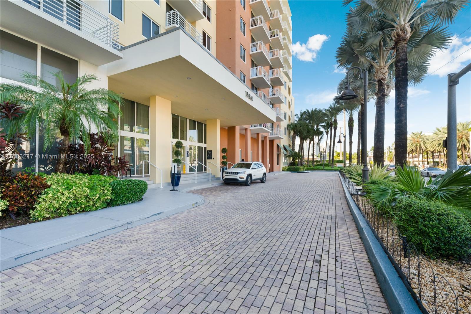 image Venture At Aventura27