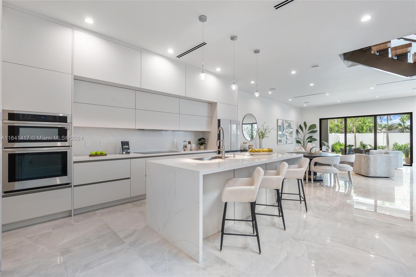 1209 NE 11th Ave #B,Fort Lauderdale, FL 33304