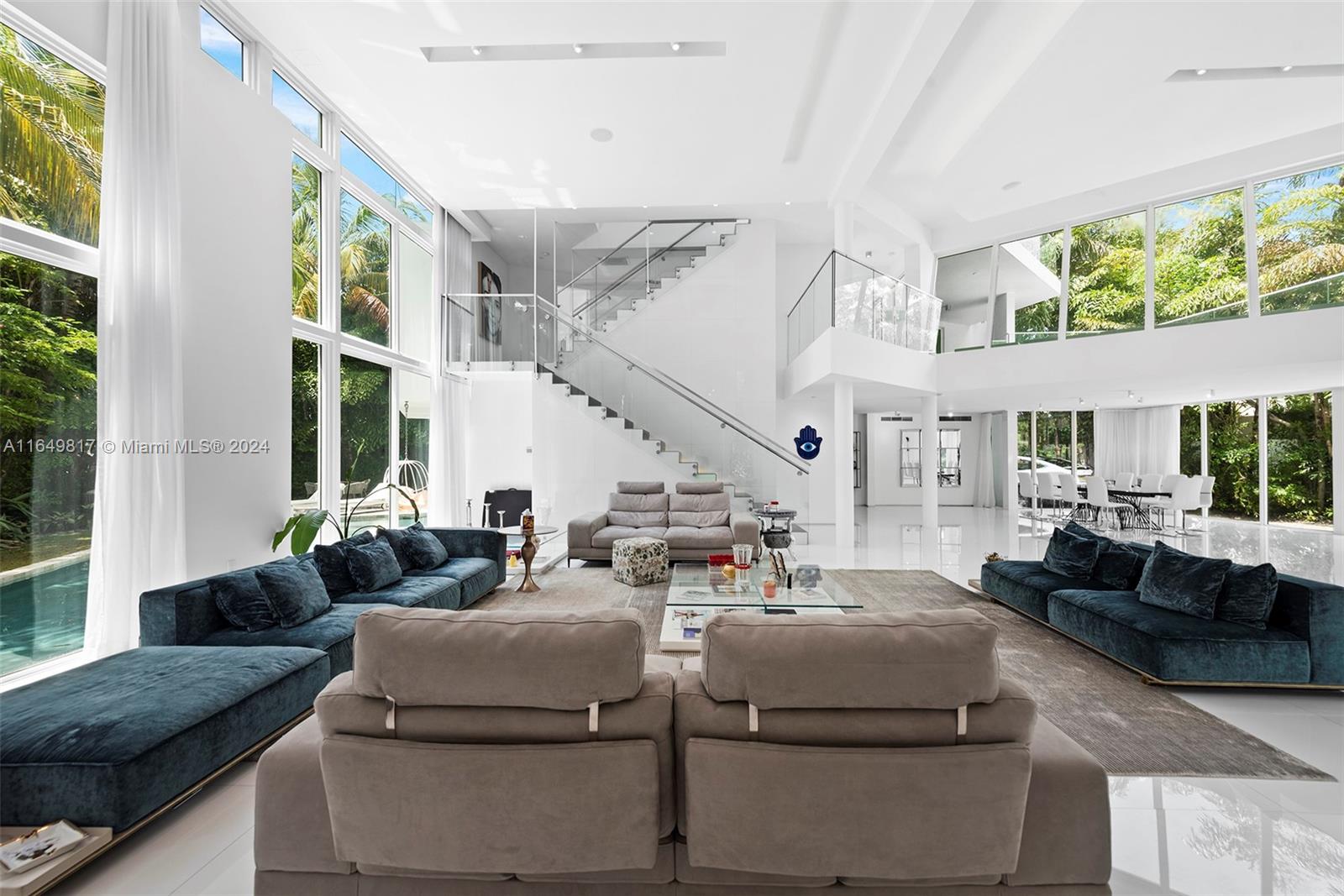 480 Ocean Blvd Golden Beach, FL 33160