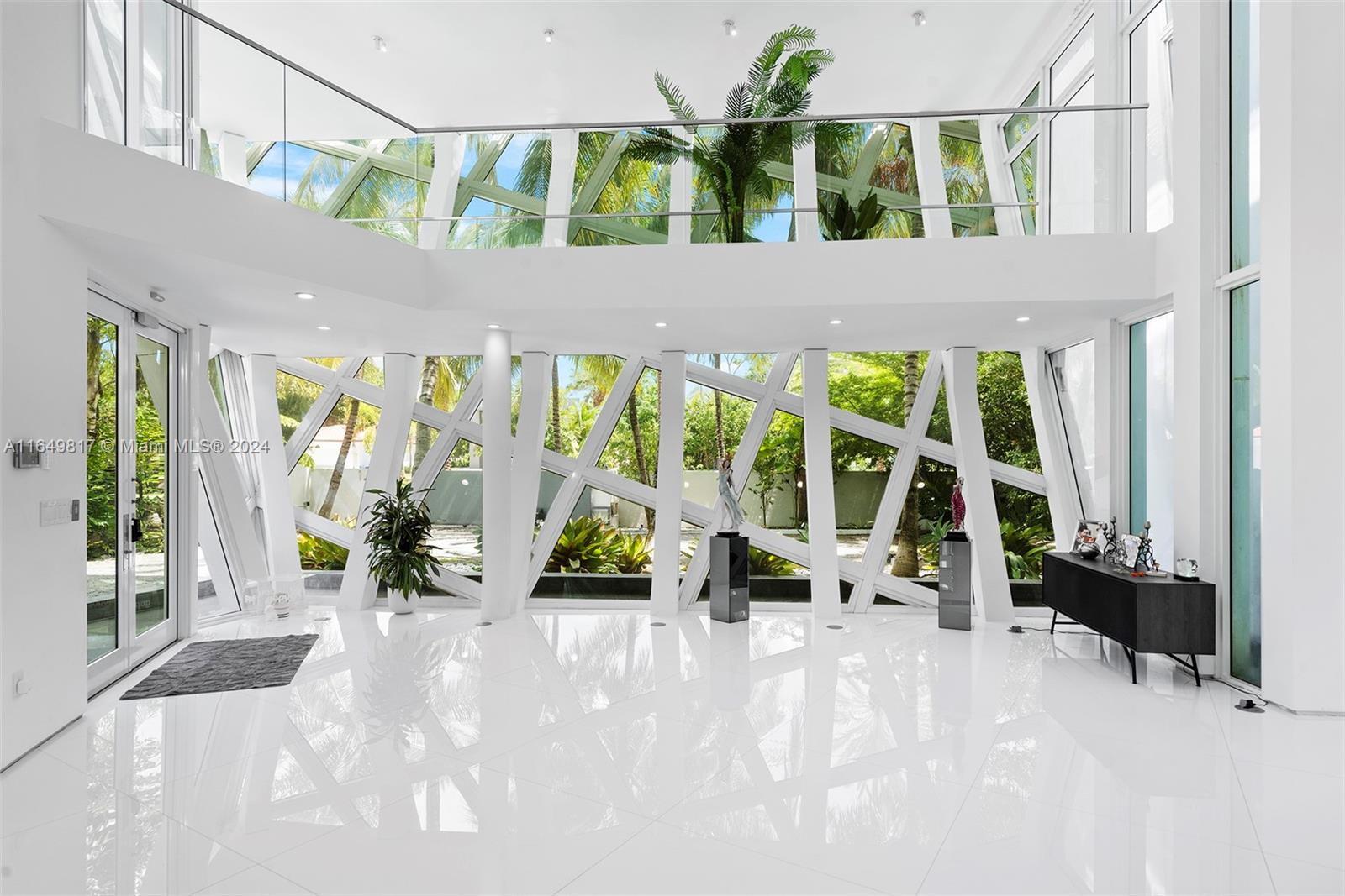 480 Ocean Blvd Golden Beach, FL 33160