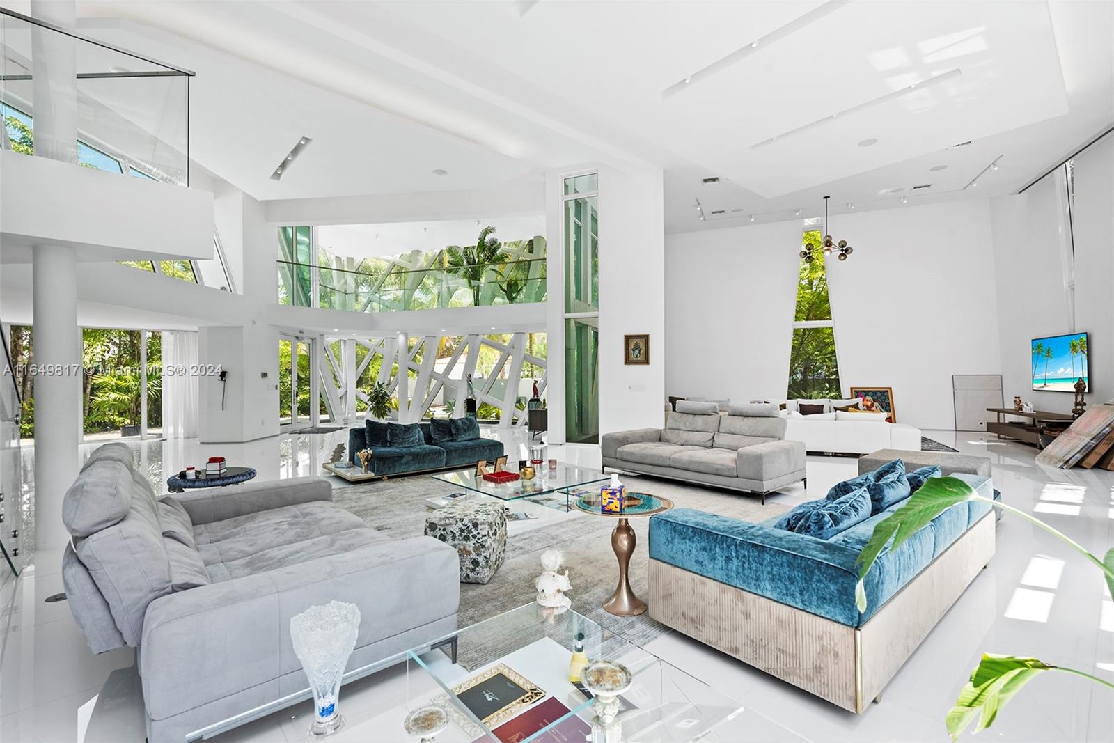 480 Ocean Blvd Golden Beach, FL 33160