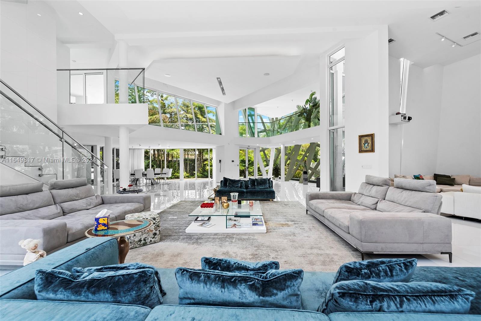 480 Ocean Blvd Golden Beach, FL 33160