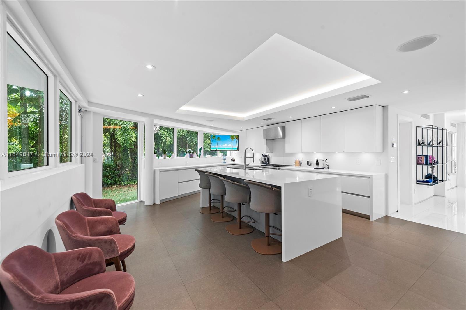 480 Ocean Blvd Golden Beach, FL 33160