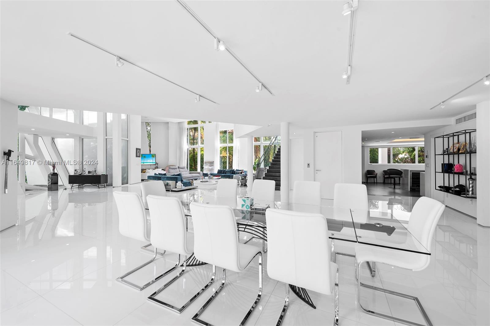 480 Ocean Blvd Golden Beach, FL 33160