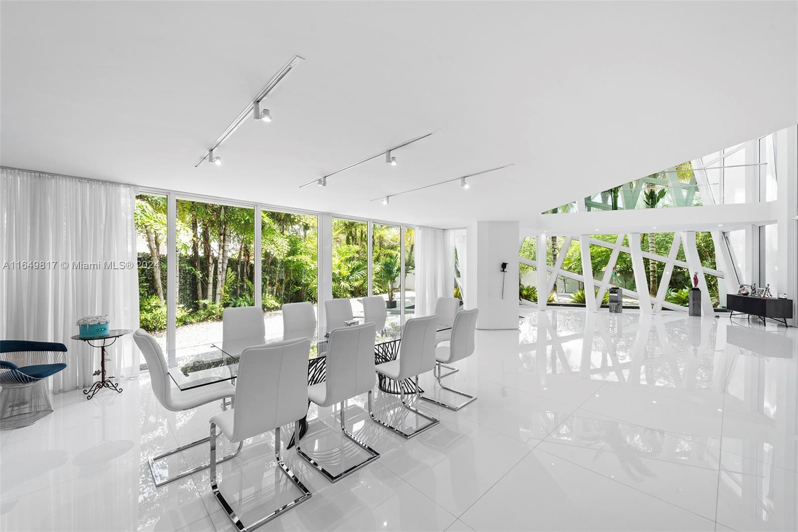 480 Ocean Blvd Golden Beach, FL 33160