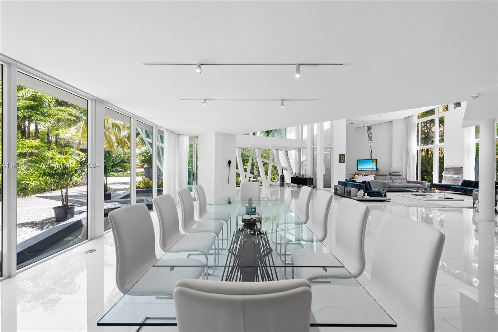 480 Ocean Blvd Golden Beach, FL 33160