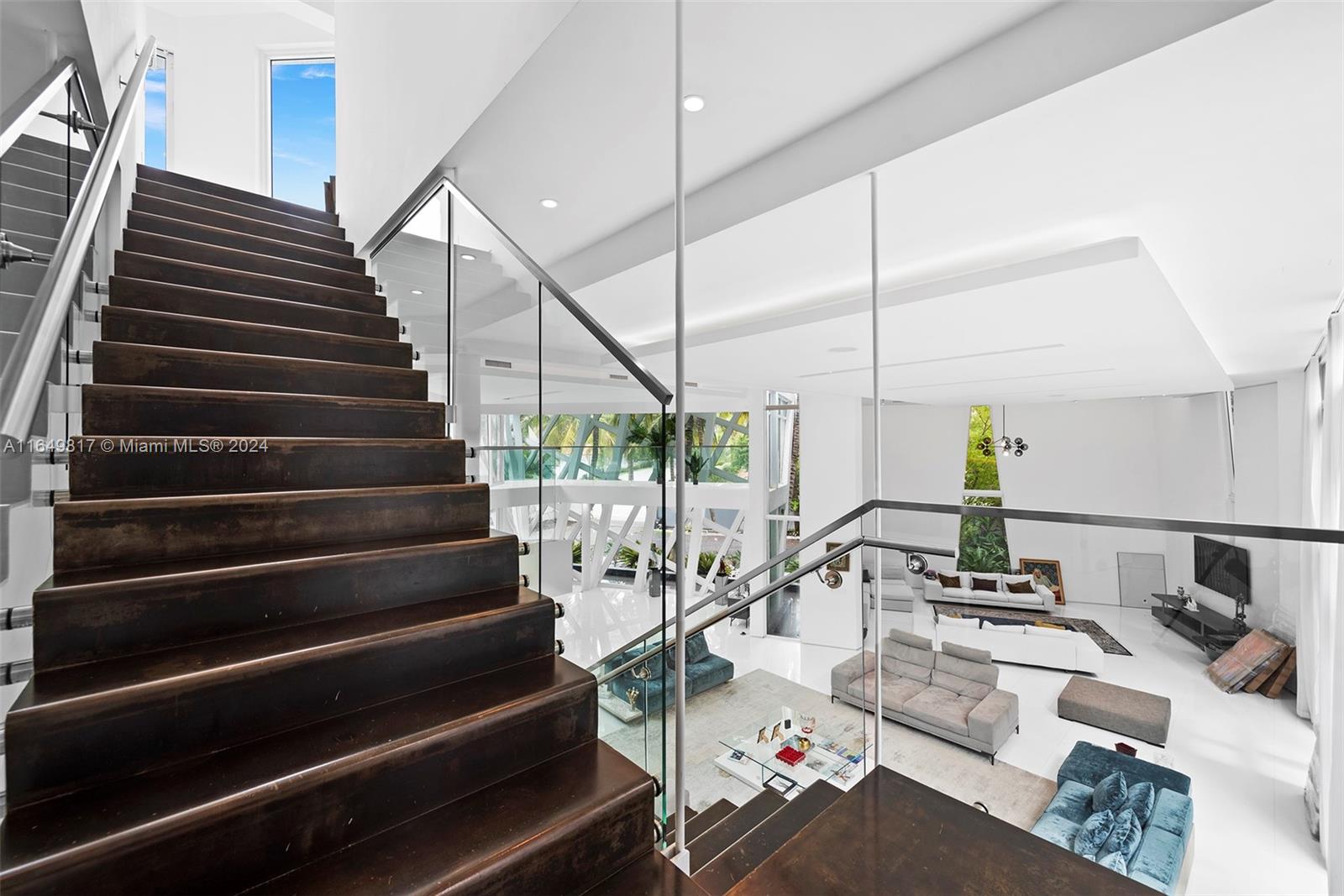 480 Ocean Blvd Golden Beach, FL 33160