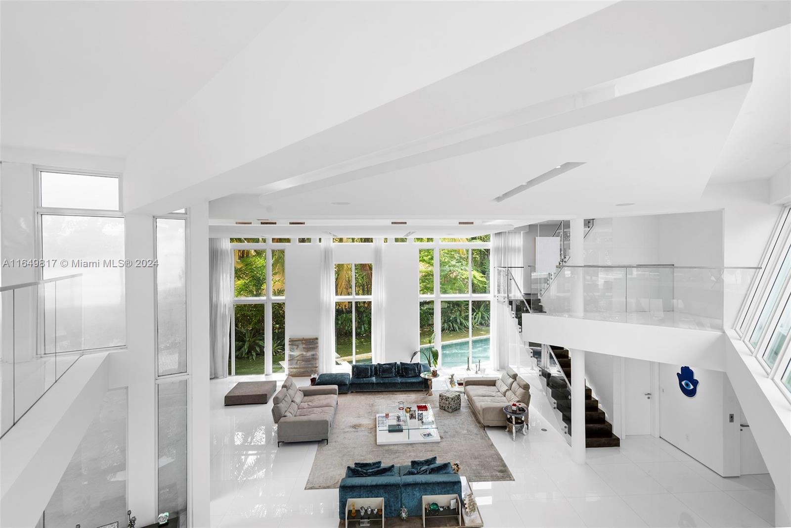 480 Ocean Blvd Golden Beach, FL 33160